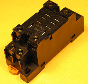 GRBLADE - Socket for Blade Terminals DPDT (10A)