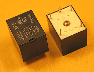 JQC-3FF-12 - SPDT 12V 5A PCB Relay