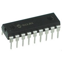 MCP2140 IrDA Standard Protocol Stack Controller